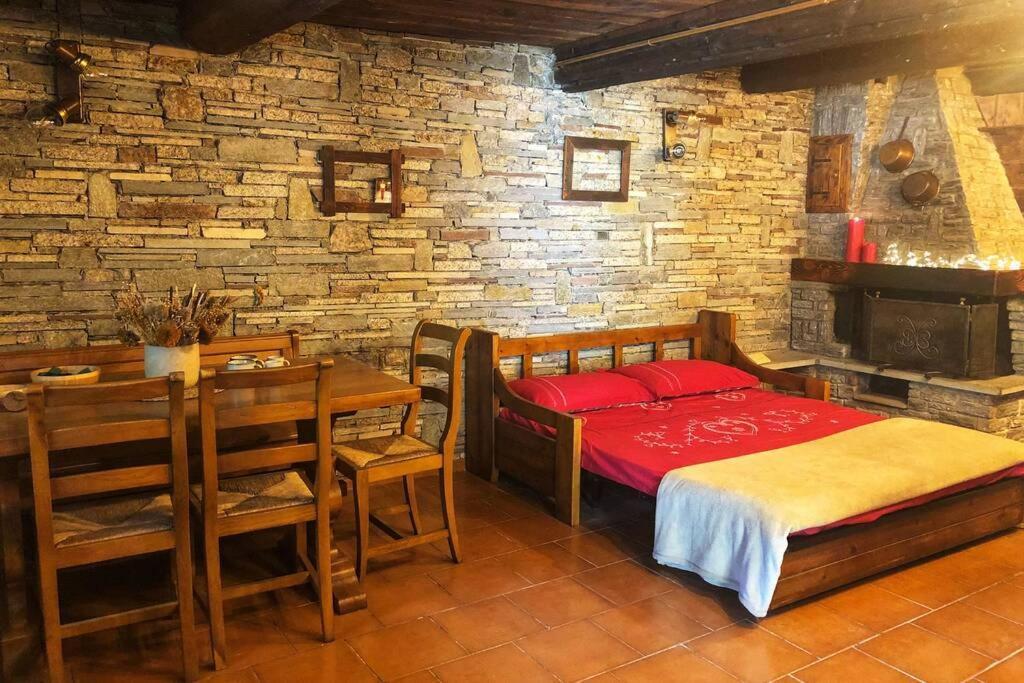 Apartmán Monolocale Rustico Di Montagna Antey-Saint-André Exteriér fotografie